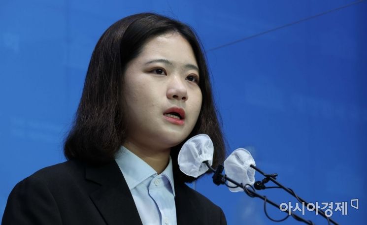 박지현發 내홍…민주, 일단 덮고 간다