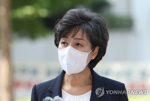 교원단체 박순애 장관 임명 엇갈린 반응…"만남 요청","강행 규탄"