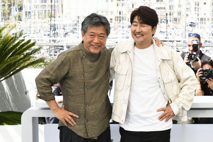 [여기는 칸] 송강호 "고레에다 감독, 첫만남부터 서로 흡수됐죠"[인터뷰]