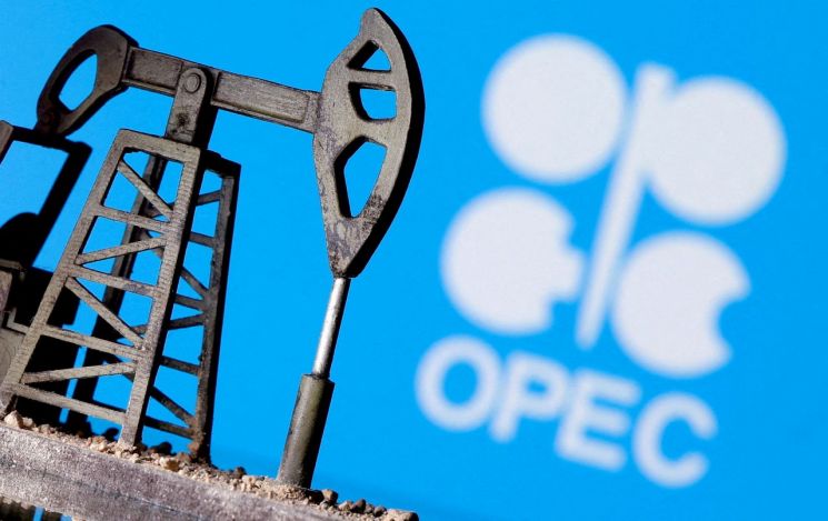 OPEC+ 증산발표에도 국제유가 상승…"아무것도 달라진게 없어" 