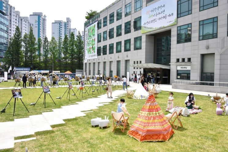 강남구 양재천에서  ‘내 집 앞 세계영화제’ 개최