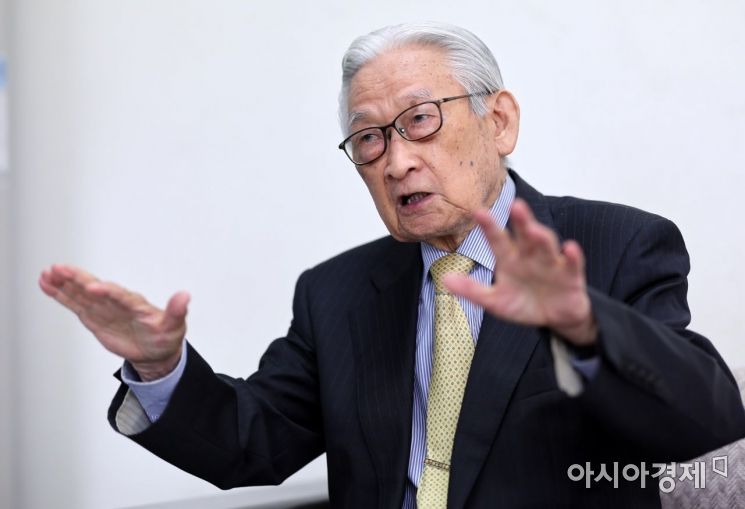 [테크전쟁, 선진국의 탄생]"젊은이들 목표 가져야…집권자 강한 의지 중요"