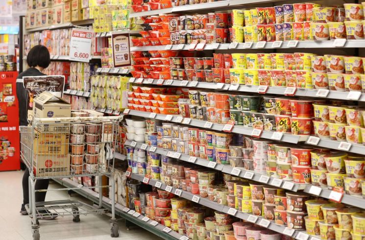 베트남, 1인당 연 87개로 라면소비량 1위… 한국 73개로 2위