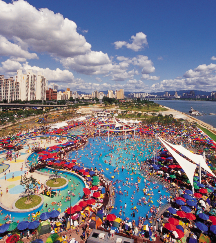 3년 만에 돌아오는 '한강 수영장'…24일 개장