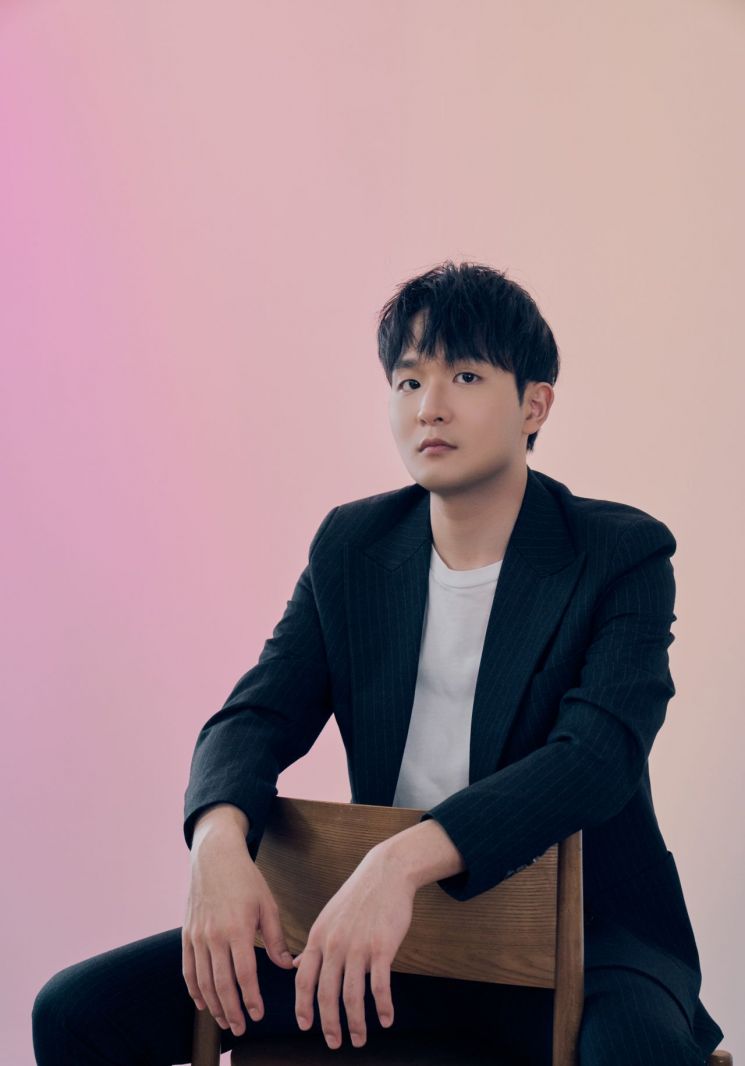 피아니스트 선우예권. 사진제공 = 인아츠프로덕션
