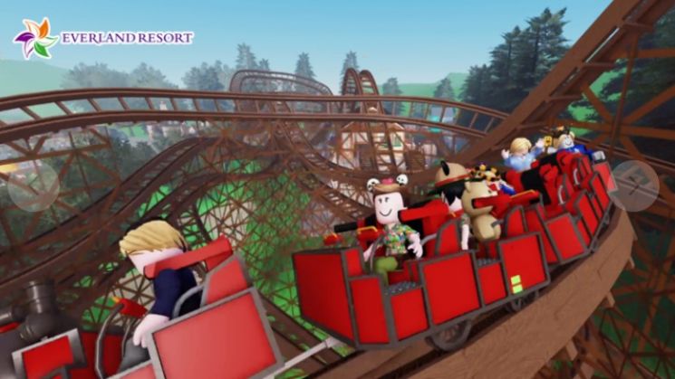 Everland Metaverse Opens... Riding the T-Express Roller Coaster in Virtual Reality