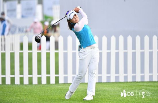 (Golf subject) Songa Ga-Eun's First-In-One's "I want to offer an electric car to my father"