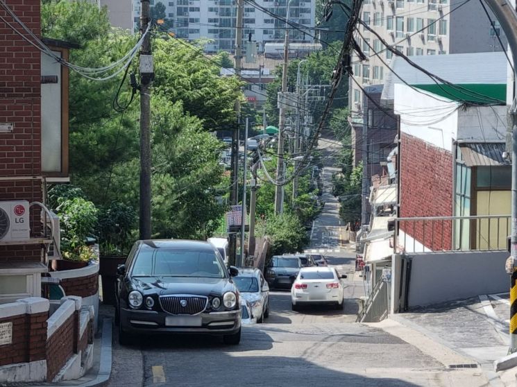 [르포] '모아타운' 마포구 성산동, "재건축 추진만 10년째…이번엔 변화 기대돼"