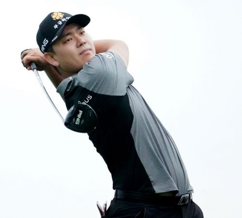 이정환 선두 "난코스에서 노보기 3언더파"…'넘버 1' 김비오는 1오버파 주춤