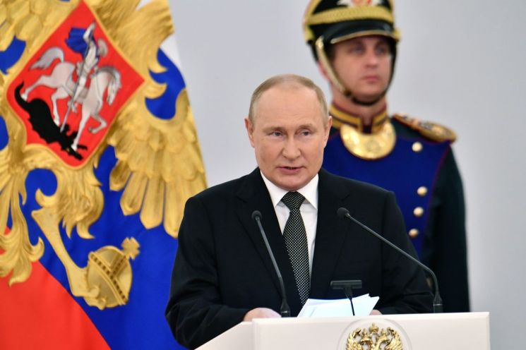 러시아, '사할린-2' 운영자 교체방침…"러 제재한 日에 대항조치"