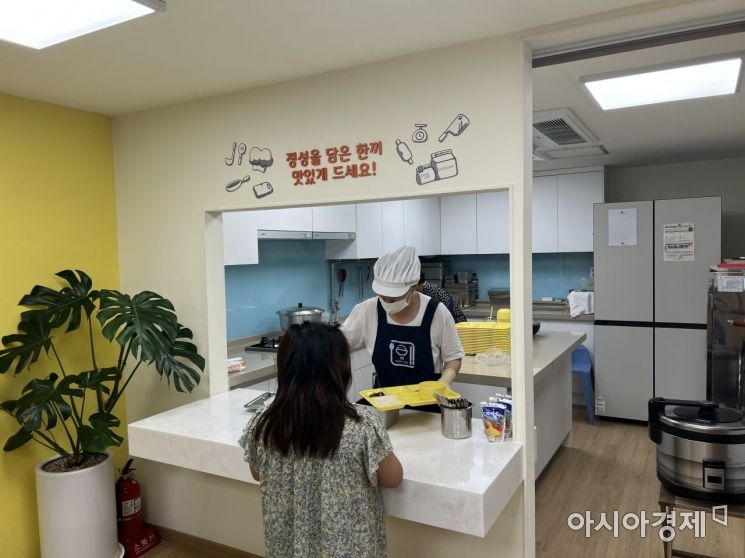 "어린이 식당 또 없나요?" '착한 어른들' 노력 결실 맺으려면 [결식아동 배부르게②]