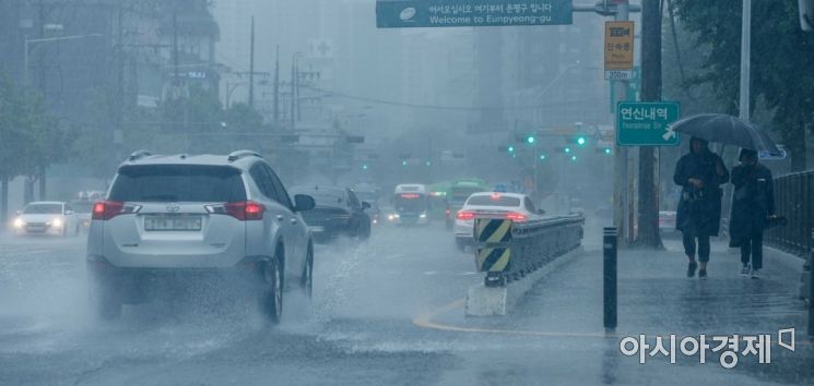 집중호우로 7개 시도 7595명 대피…14명 사망·6명 실종