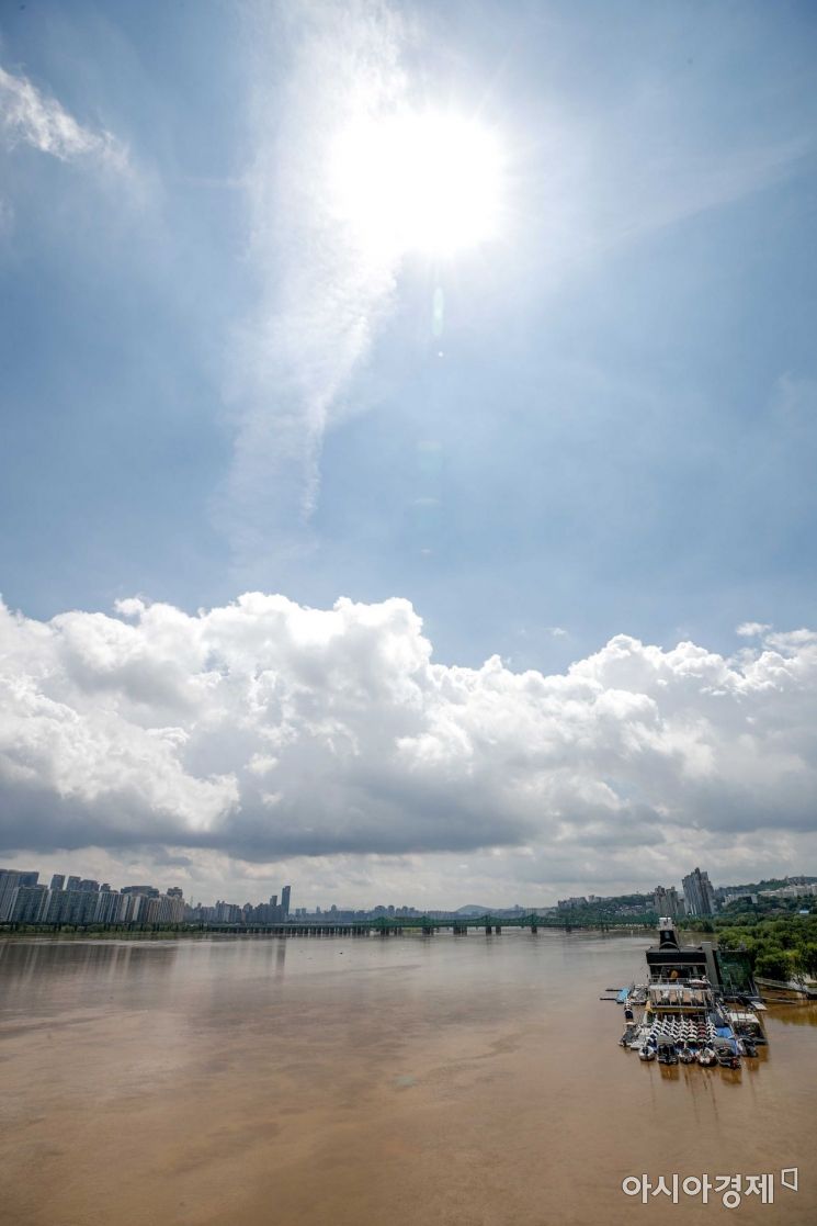 [오늘날씨] 전국 대부분 폭염 특보…낮 최고 36도