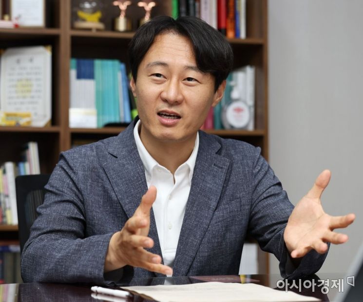 이탄희, 국회의원 무노동 무임금법 발의…"구속되면 세비 지급중단"