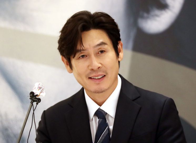 30년 연기 외길 설경구 "그래도 삶은 아름답다"