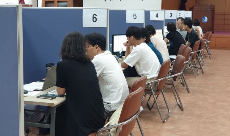 성동구 청년지원센터 공유공간 개관...서대문구 청소년 메타버스 상담공간 '서대문 드림숲' 오픈