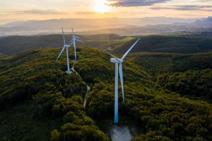 한화솔루션의 유럽 자회사 큐에너지가 프랑스에서 운영중인 풍력발전소. 사진제공=한화솔루션