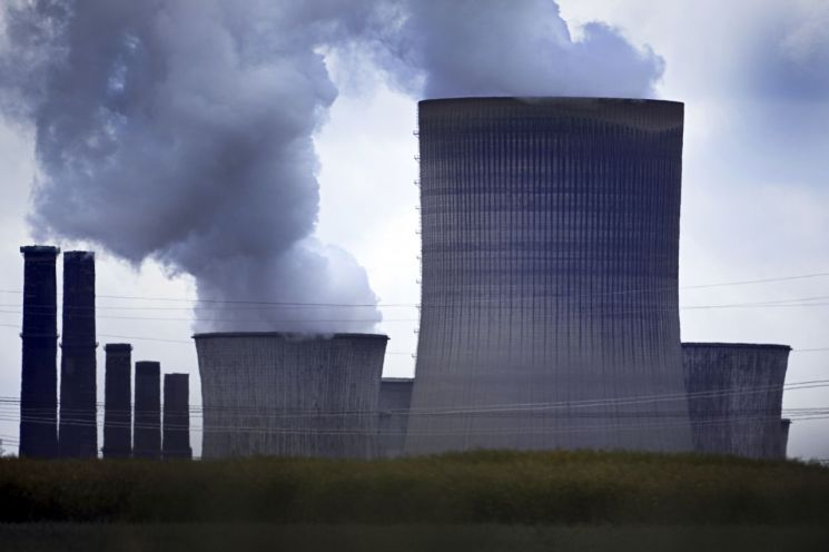 굿바이 화력발전…美 "2035년 탄소 90% 못 줄이면 퇴출"