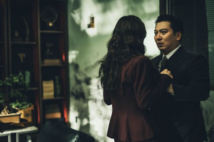 [이종길의 영상2도]'종이의 집'처럼 갑자기 이뤄지는 통일은 없다