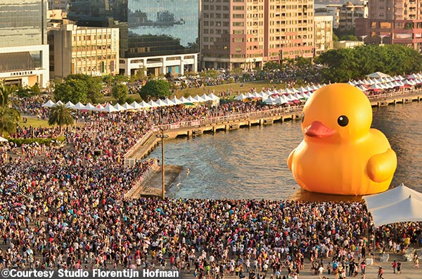 Korean Artist Charles Jang Unveils Happy Heart NFT, Collaborates with J&John Arcpia for 3D NFT Implementation