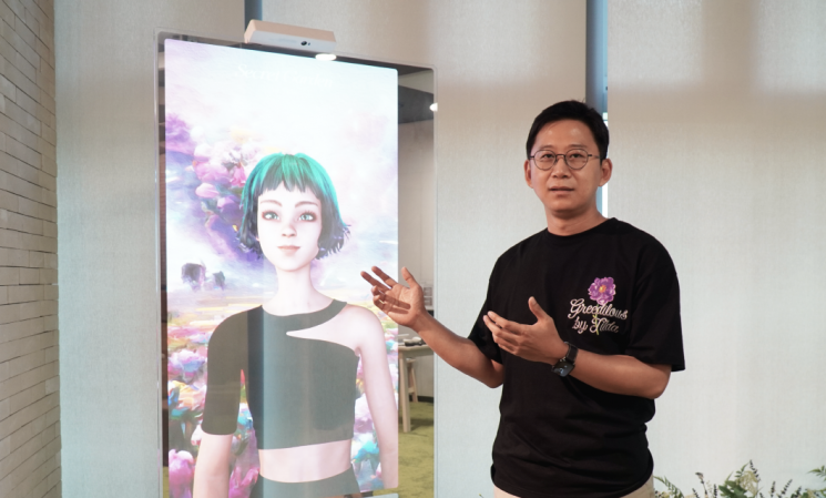 박윤희와 뉴욕 패션위크 섰던 LG AI '틸다', 뉴욕 페스티벌 '금·은상' 수상