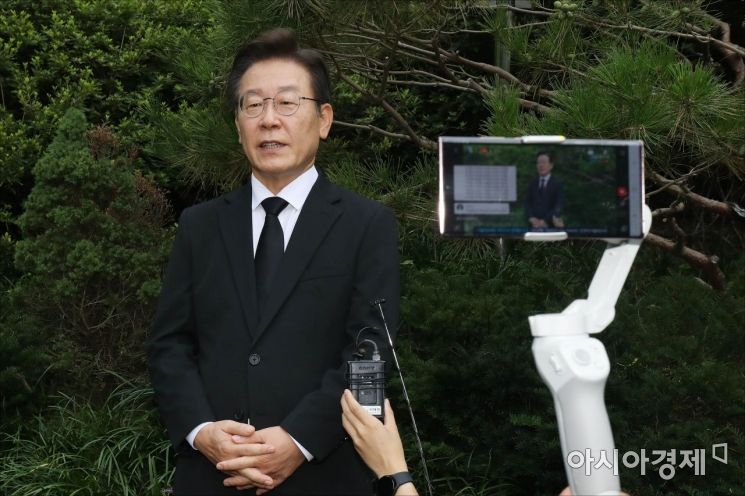 '어차피' 이재명인가, '어쩌면' 이재명인가… 첩첩산중 당대표의 길