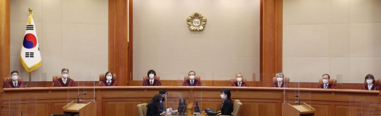 헌재 "선거 기간 중 집회 금지한 ‘공직선거법’ 위헌"