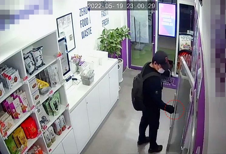 "차라리 팔고 싶다" 끊이지 않는 무인점포 범죄…점주는 '울상'