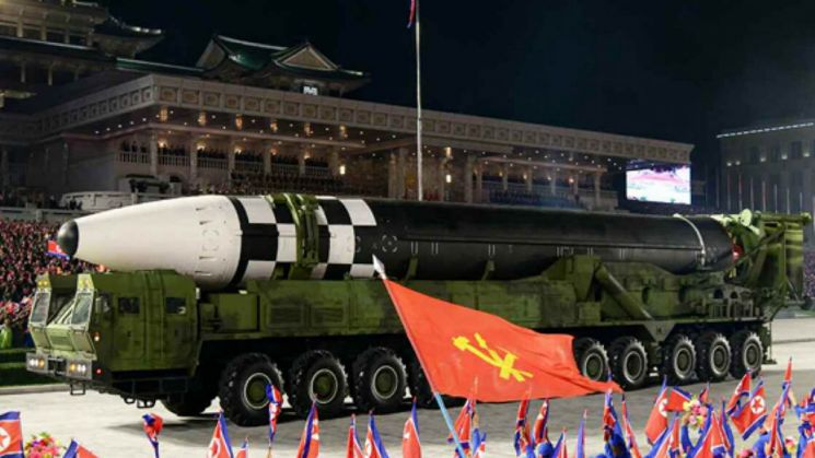군 “북한의 위협… 다양한 가능성에 대비”