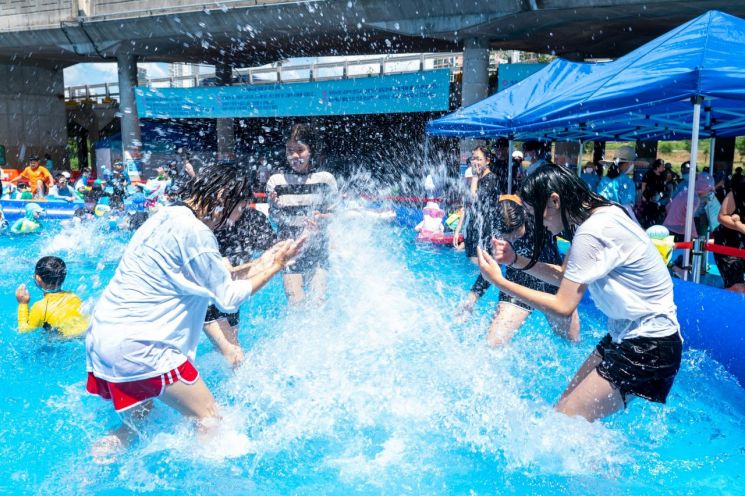 [포토]제6회 성북문화바캉스 폭염 날린다