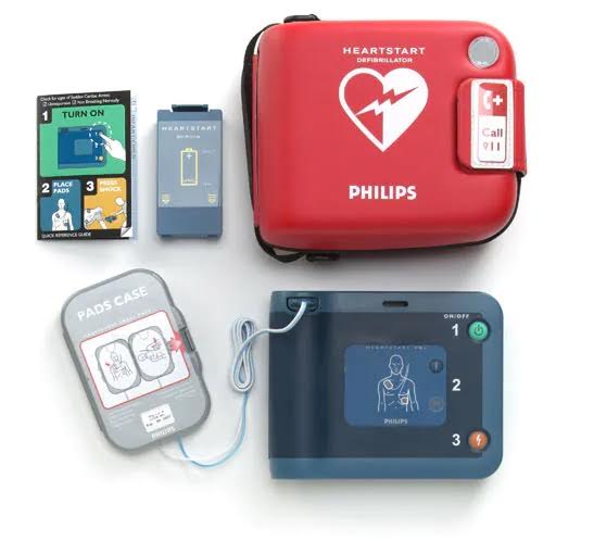 [콕!건강] '골든타임' 4분… 심정지 환자 살리는 심폐소생술과 AED