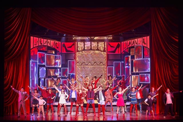 [ON STAGE] 실화 뮤지컬 ‘킹키부츠’ ‘나다움’을 신겨드려요