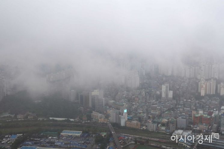 [포토]서울 뒤덮은 비구름 