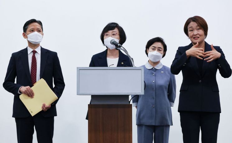 '글로벌 바이오 중심국가 도약' 식의약 100대 과제 발표(종합)