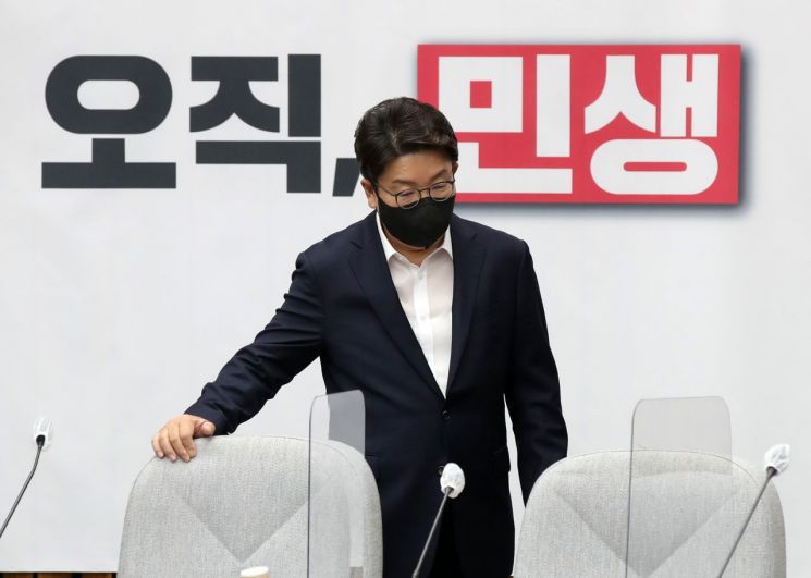 '주호영 비대위' 공식 출범 앞둬…"신뢰 회복할 사람으로 구성"