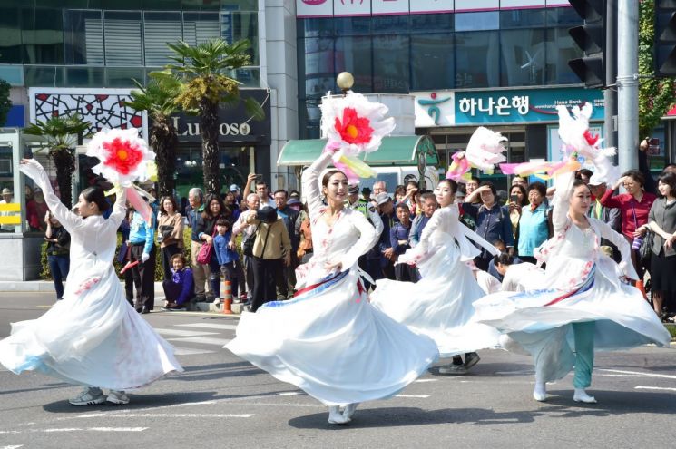 진주 개천예술제, 제15회 전국 가장행렬 경진대회 참가팀 공모
