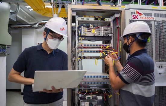 SKT, 유무선 통합 허브로 네트워크 관리 강화