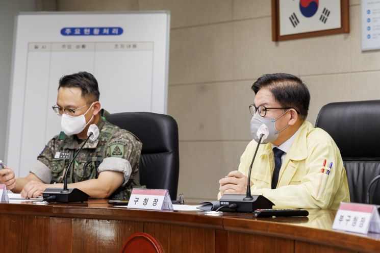 [포토] 은평구, 다중이용시설 대테러훈련...동대문구, 복합 테러 상황 실전 훈련 