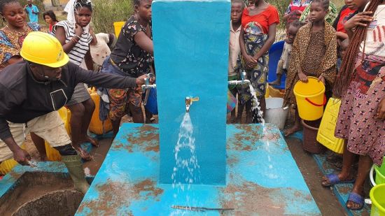 현대엔지니어링은 DR콩고 수도 킨샤사에서 ‘렘바임부 정수장 1단계 건설공사’를 완료했다. 하루 3만 5000톤의 정수된 물을 생산해 약 40만 명의 지역주민들에게 공급하게 된다.