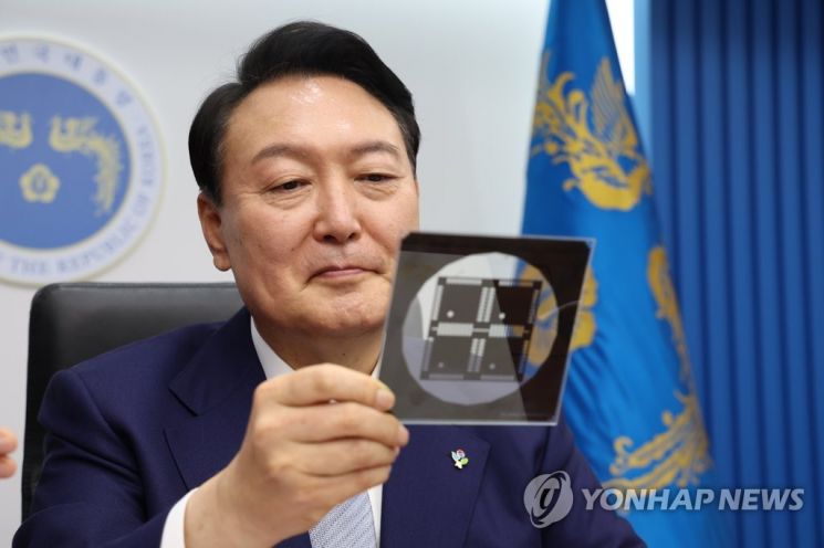 [단독]상정조차 무산 위기, 발묶인 반도체특별법