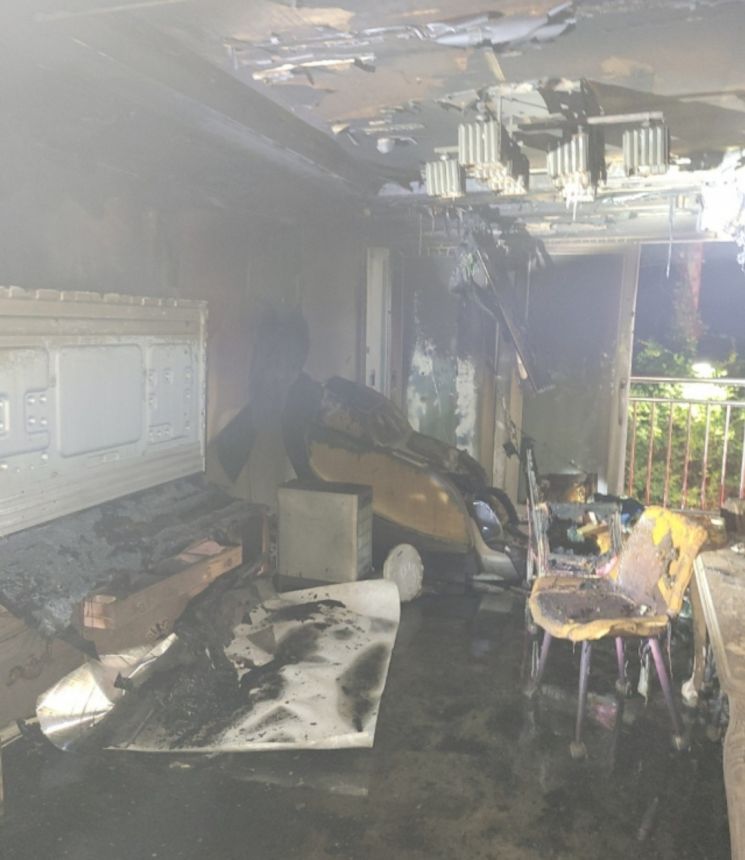 방화로 번진 부부싸움, 남편 숨져 … 울산 중구 빌라 화재 발생, 5명 사상