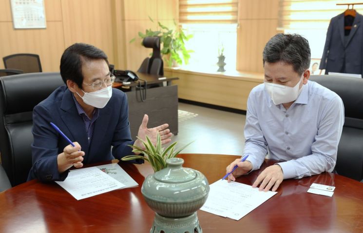 강진군, 군민 안전 위협하는 (구)목리교 보수