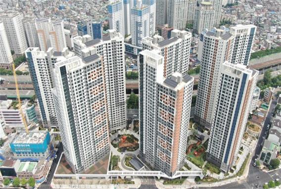 SH공사 공동시행 재건축 '힐스테이트 뉴포레' 입주 시작…1143가구 규모