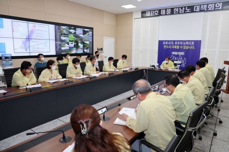 이승화 산청군수, 태풍 피해 예방 대책 회의 개최