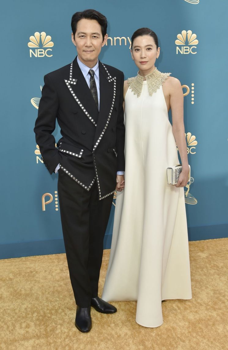 [포토]새 역사 쓴 '오징어 게임' 美 에미상 6관왕