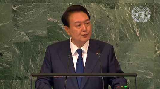[속보]尹대통령 "자유·평화 위협, 국제규범 연대로 극복해야"