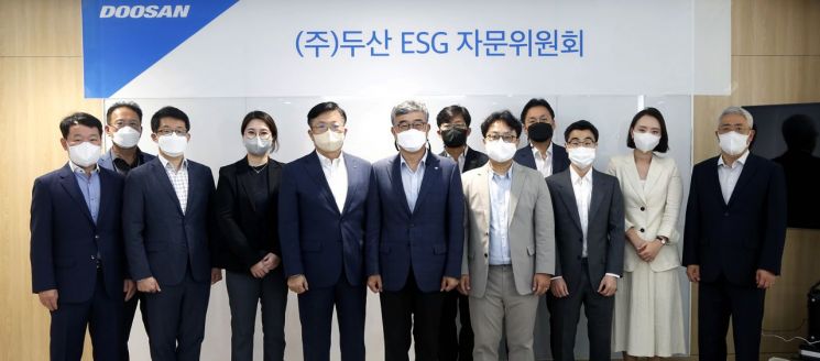 ㈜두산, ESG 자문위원회 출범…외부 전문가 7명 위촉