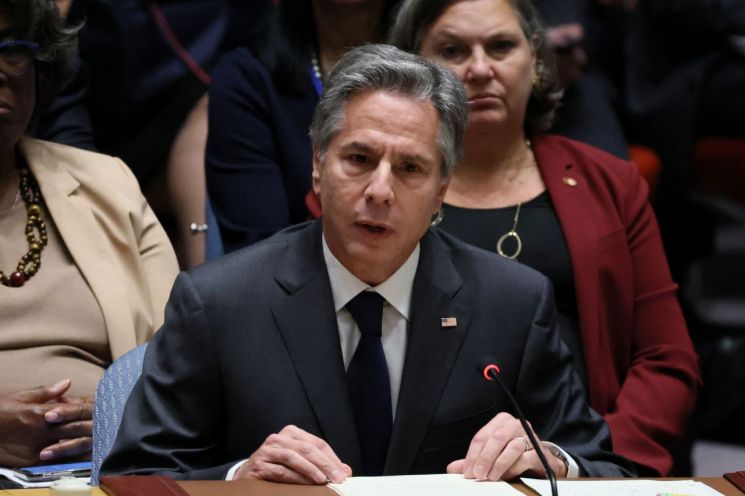 [스페셜리포트]"中 모험적 대만침공 가능성 있다…2027년이 분수령"   