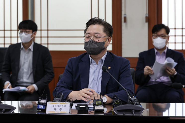 반도체 전력 인프라 지원 무산되더니…이번엔 전기료 인상