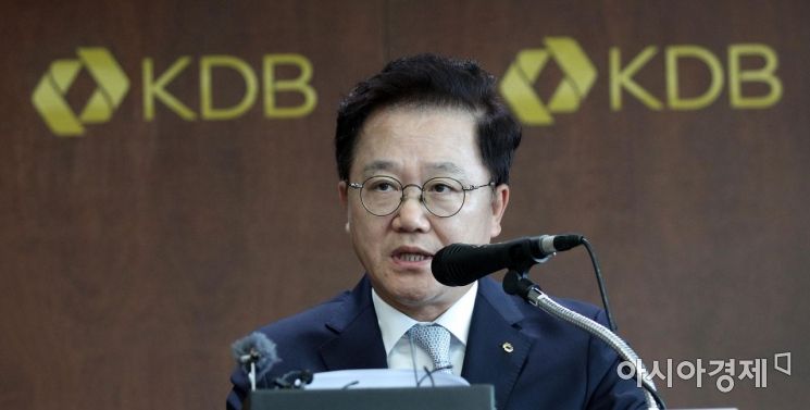 산은, 한화에 대우조선 '통매각'…2조 유증으로 지분 49% 확보(종합)